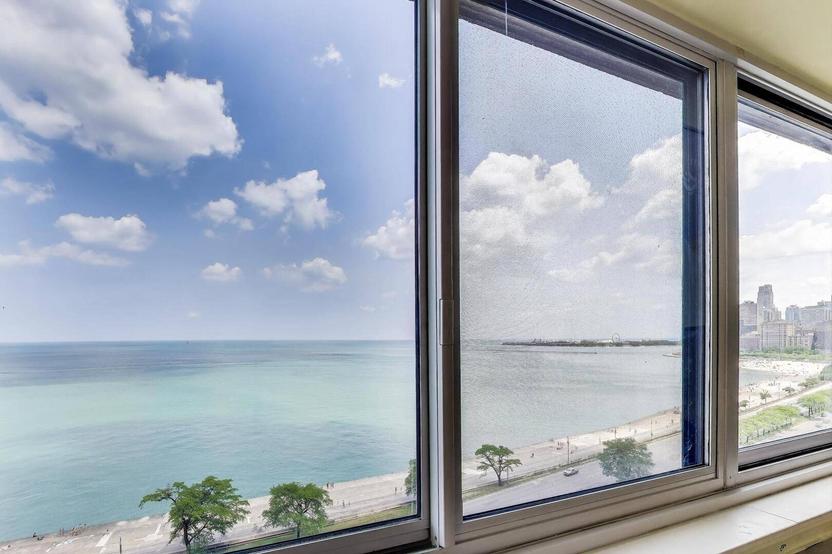 1440 N Lake Shore DR #16E, Chicago, IL 60610