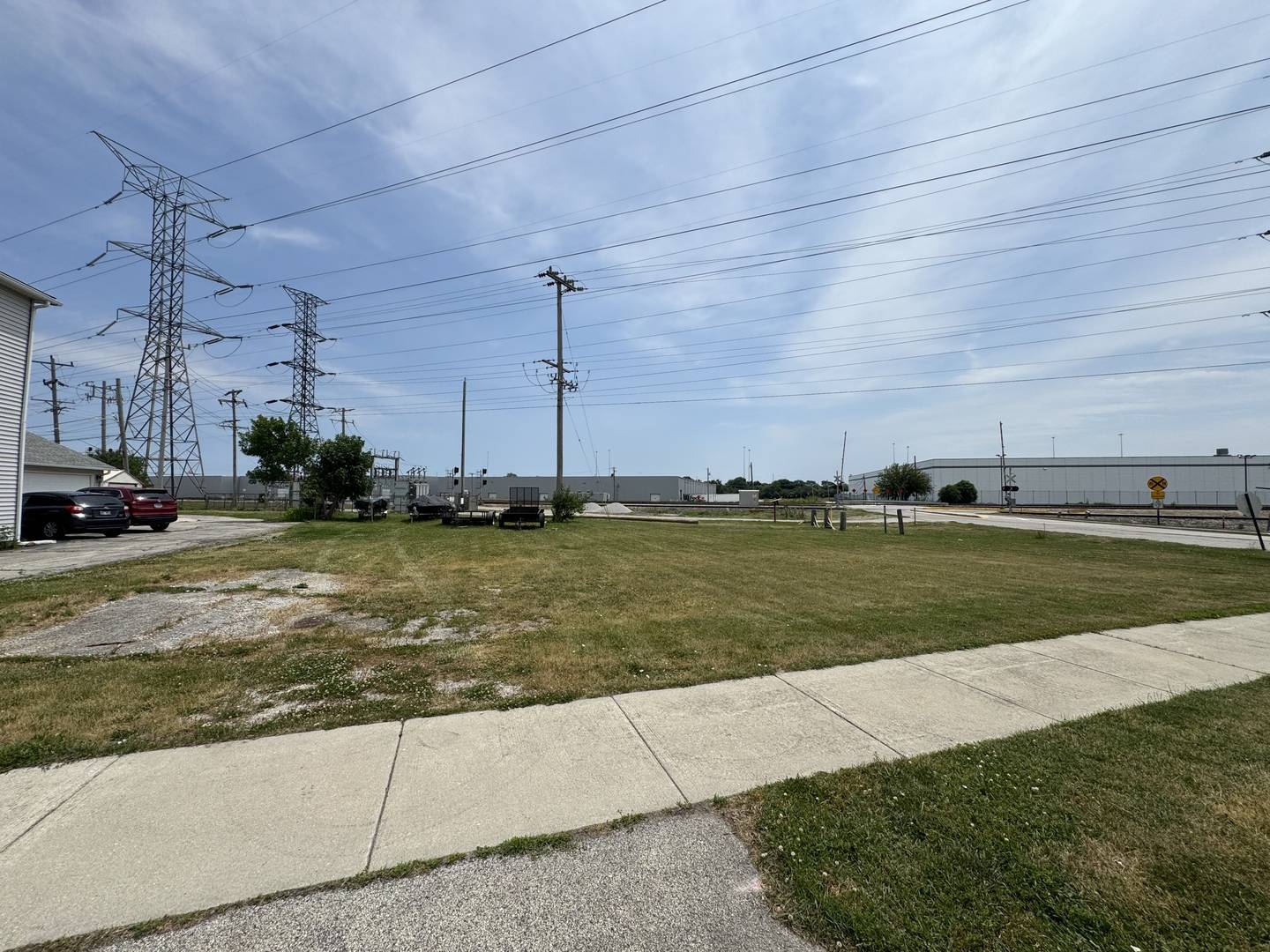 6617 Kane AVE, Hodgkins, IL 60525