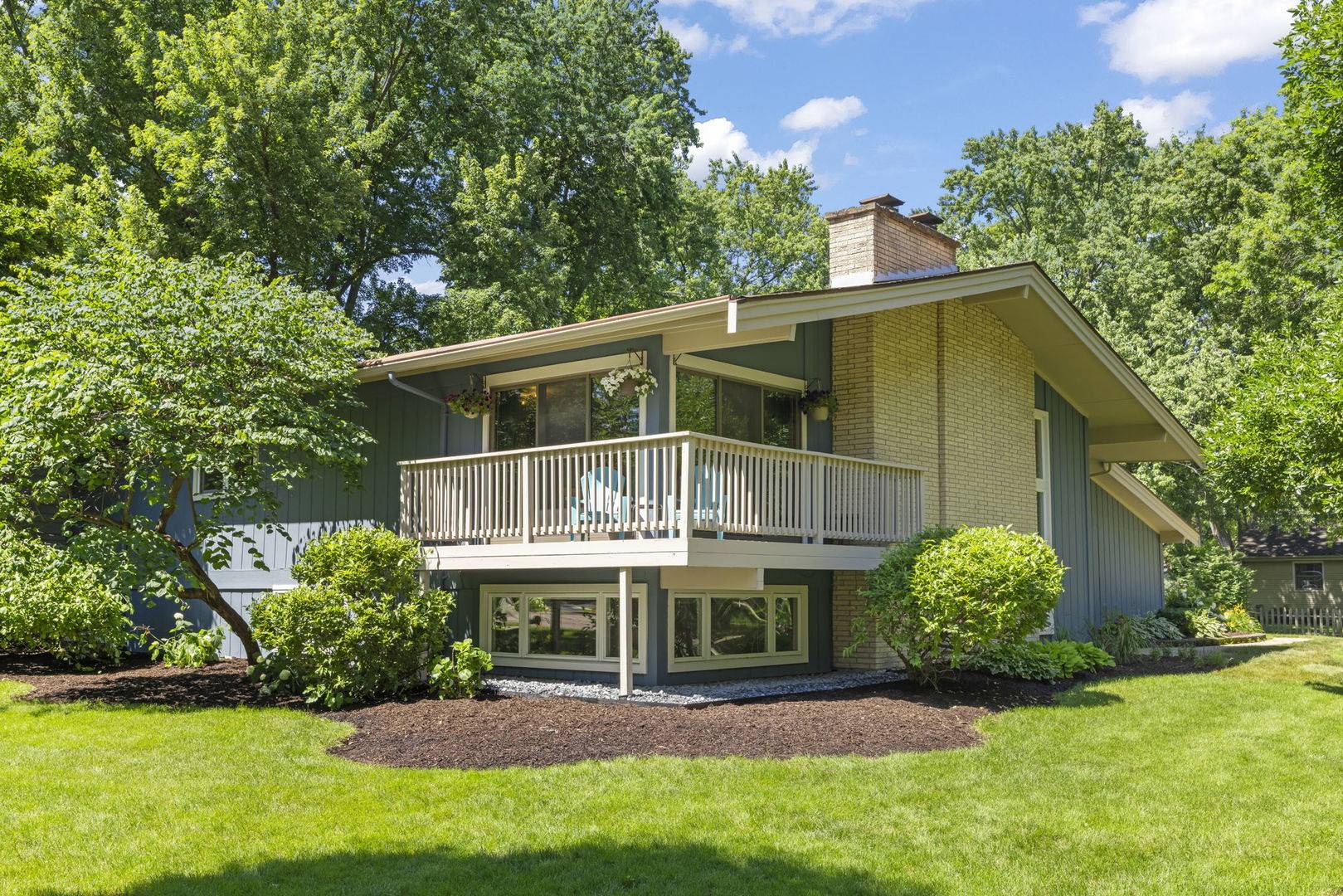 917 Royal Blackheath CT, Naperville, IL 60563