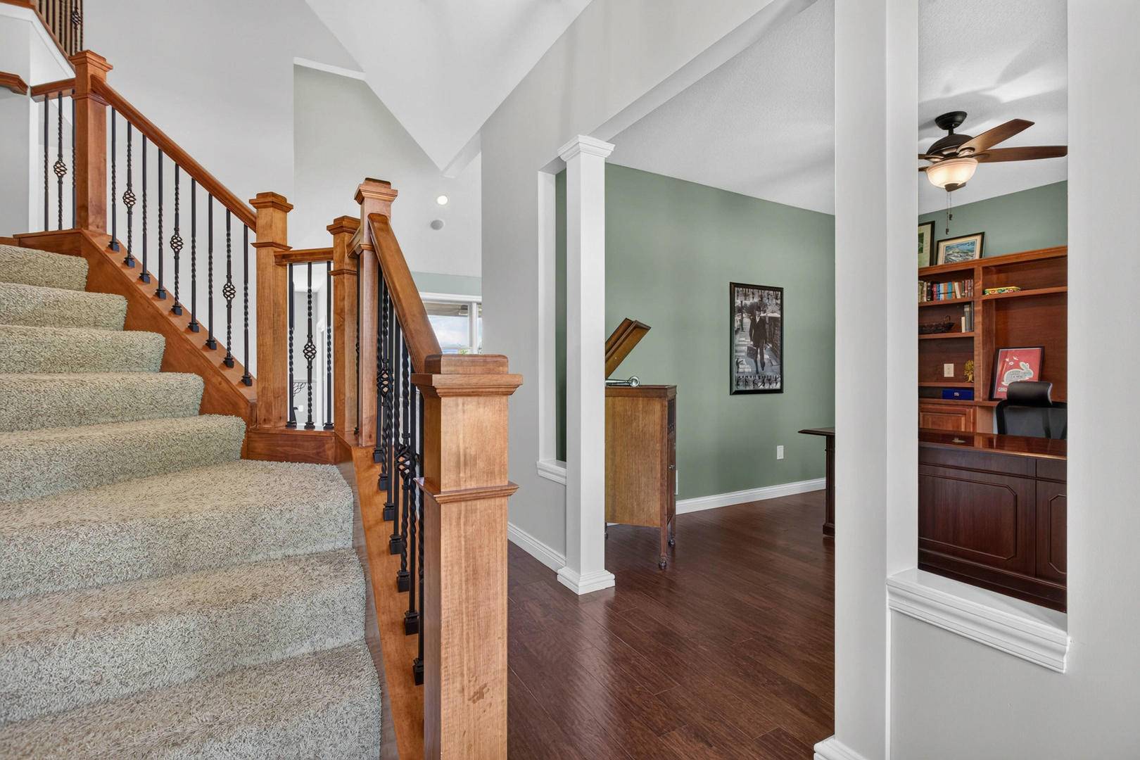 2199 E Lomar ST, Eldridge, IA 52748
