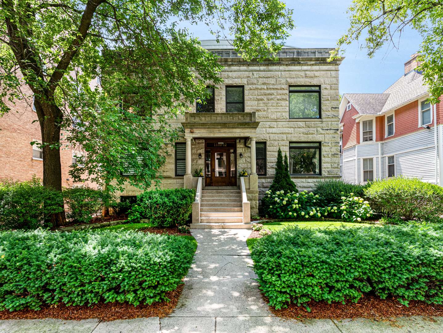 1112 Church ST #1W, Evanston, IL 60201