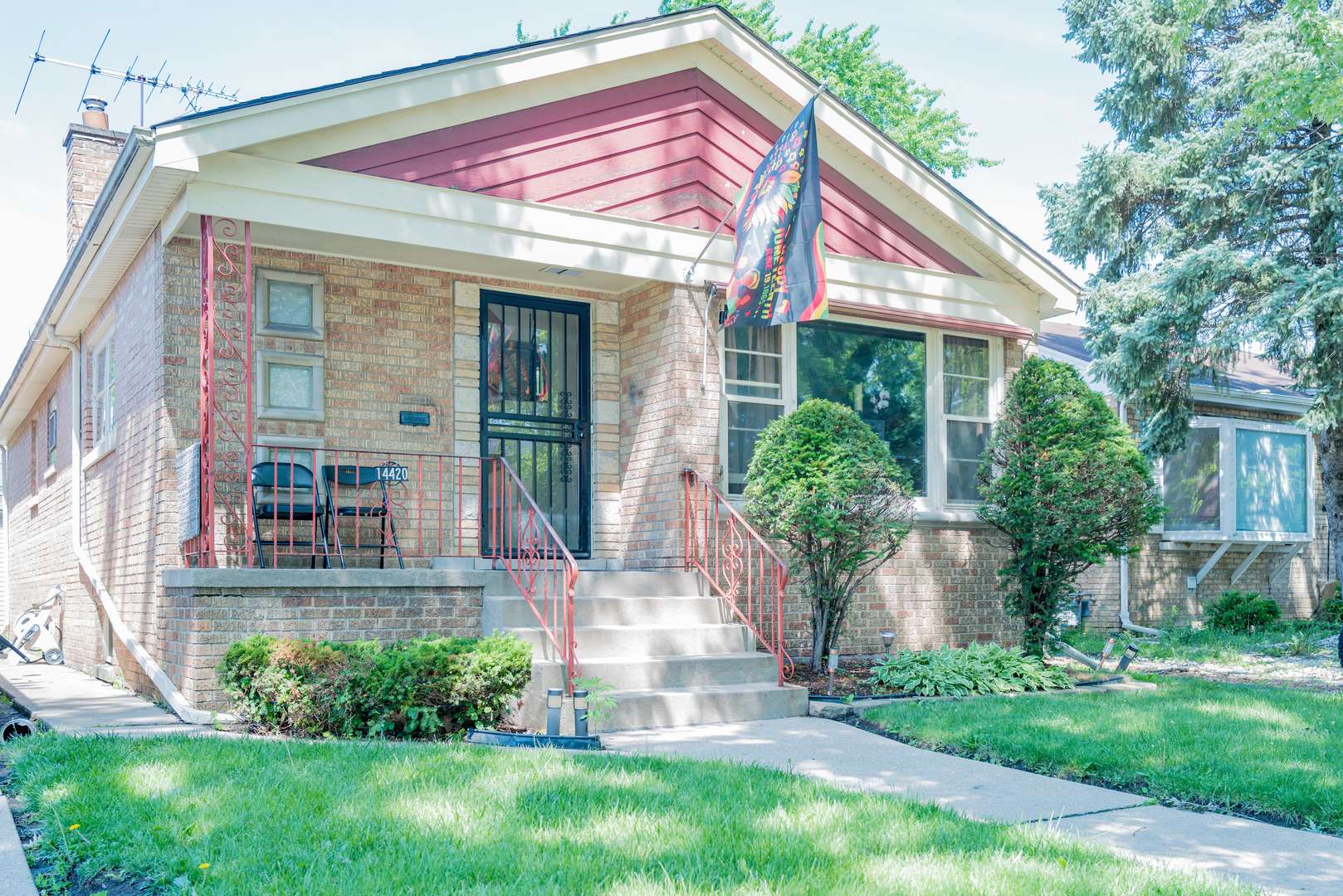 14420 S State ST, Riverdale, IL 60827