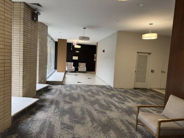 3950 N Lake Shore DR #317C, Chicago, IL 60613