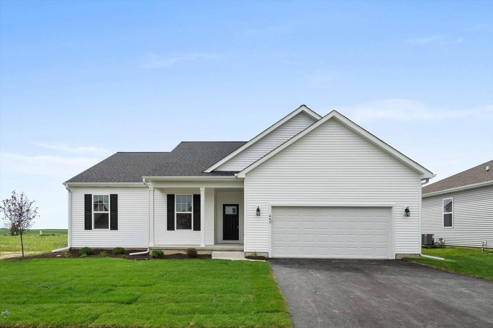 811 Whitetail DR, Marengo, IL 60152