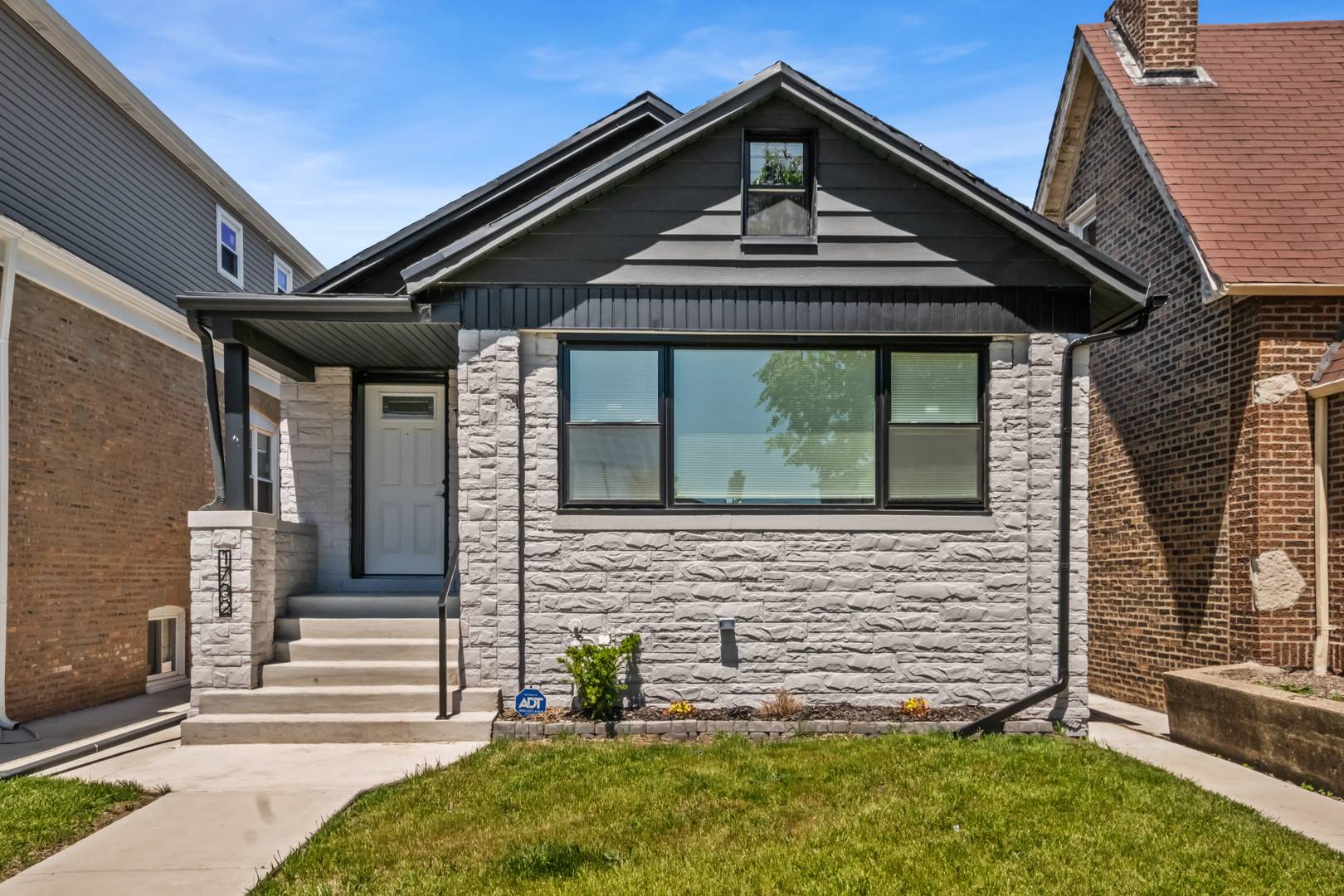 1732 E 83rd PL, Chicago, IL 60617