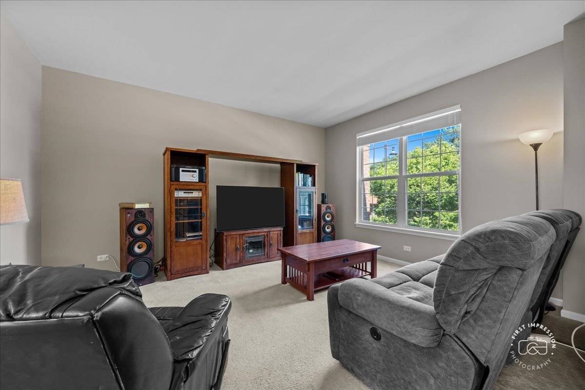 1739 Maple AVE, Hanover Park, IL 60133