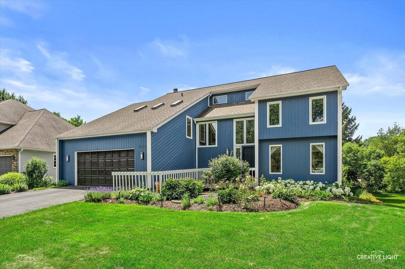 933 Stanton DR, Naperville, IL 60540