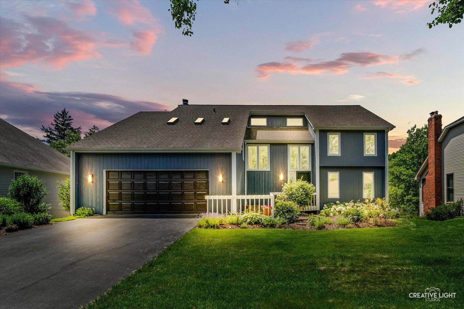 933 Stanton DR, Naperville, IL 60540