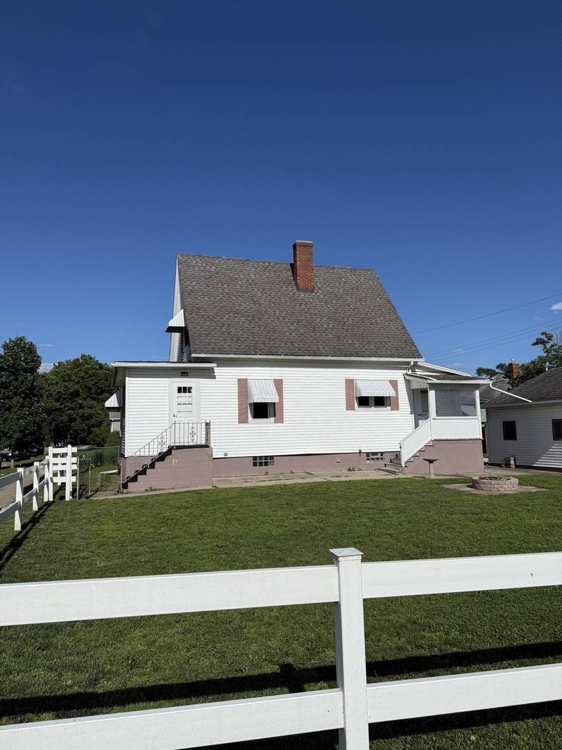 203 E 4th ST, Depue, IL 61322