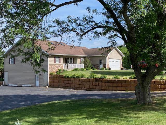 9699 Il Route 84, Savanna, IL 61074