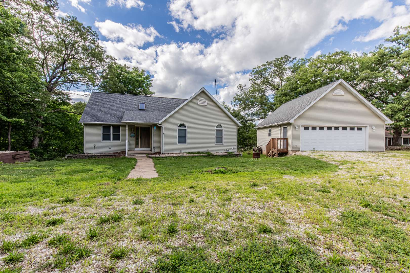 19 Chairtree CT, Putnam, IL 61560