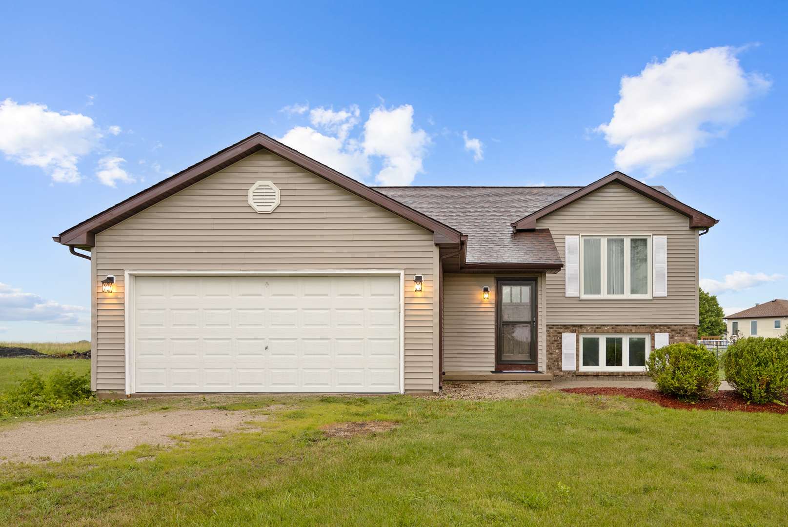 3765 N IL State Route 71, Sheridan, IL 60551