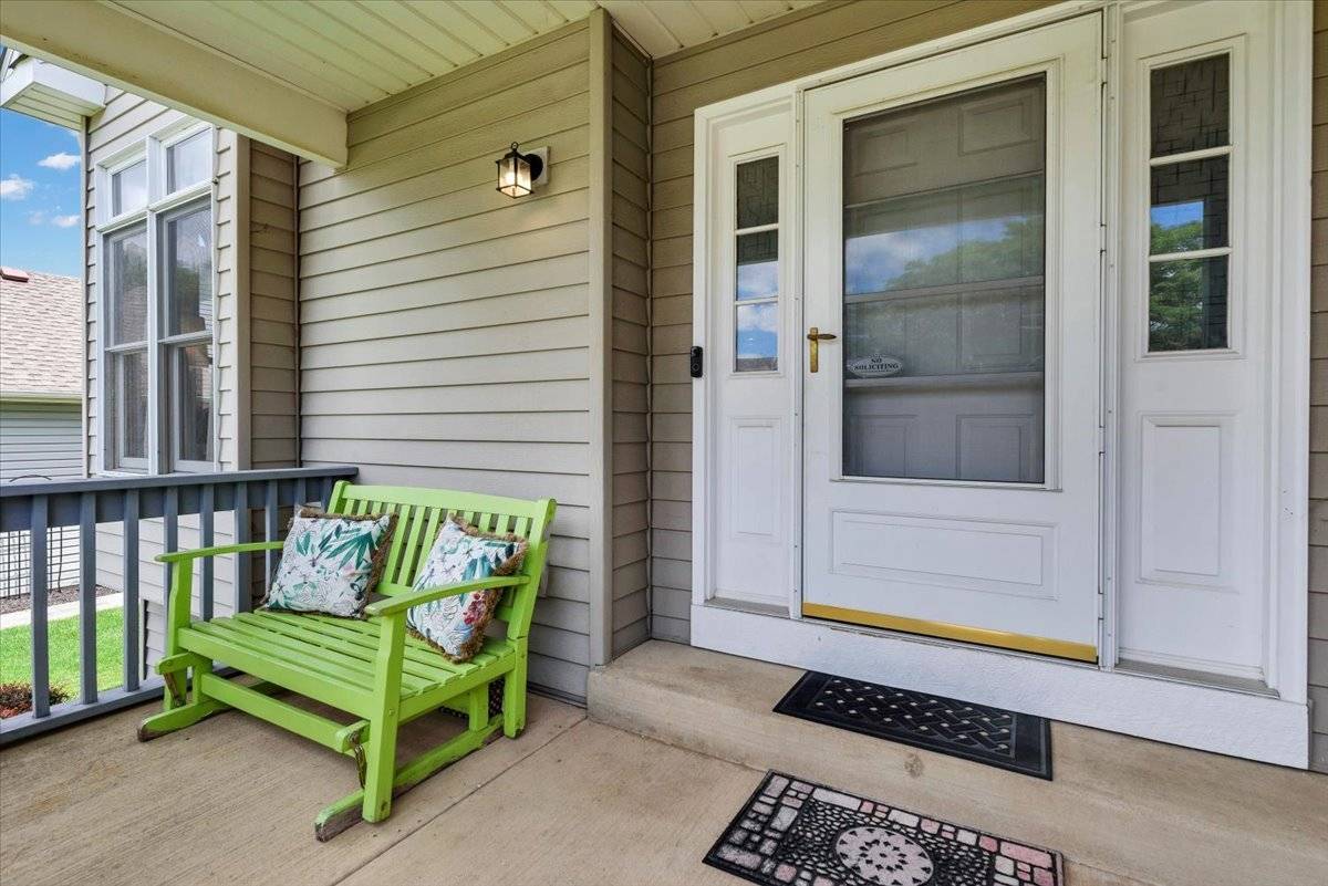 805 Doral DR, Marengo, IL 60152