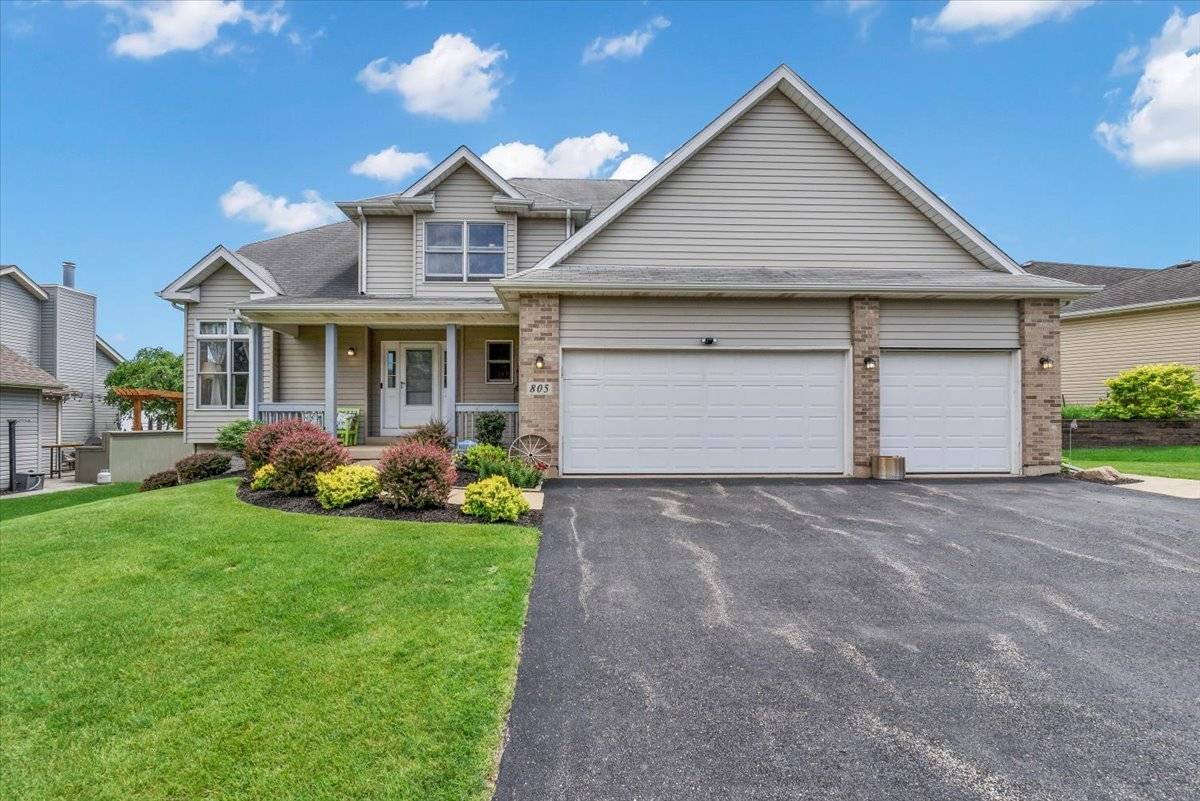 805 Doral DR, Marengo, IL 60152