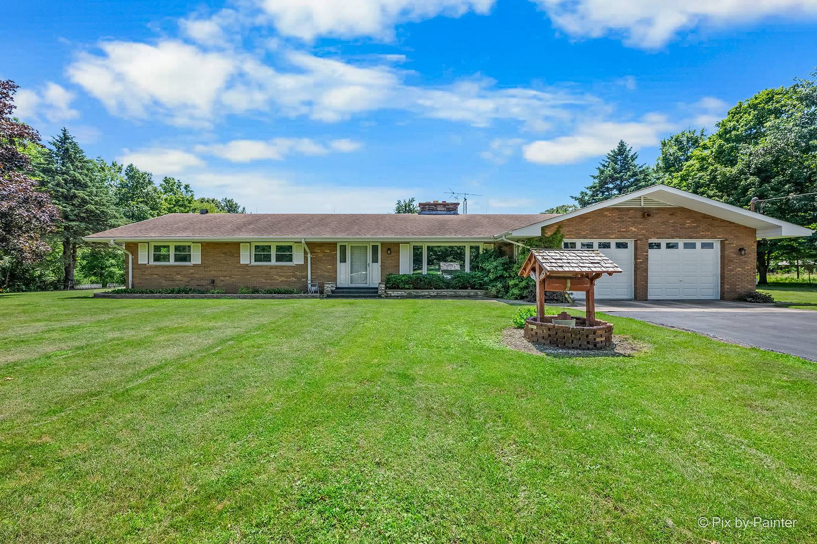 42W979 Main Street RD, Elburn, IL 60119