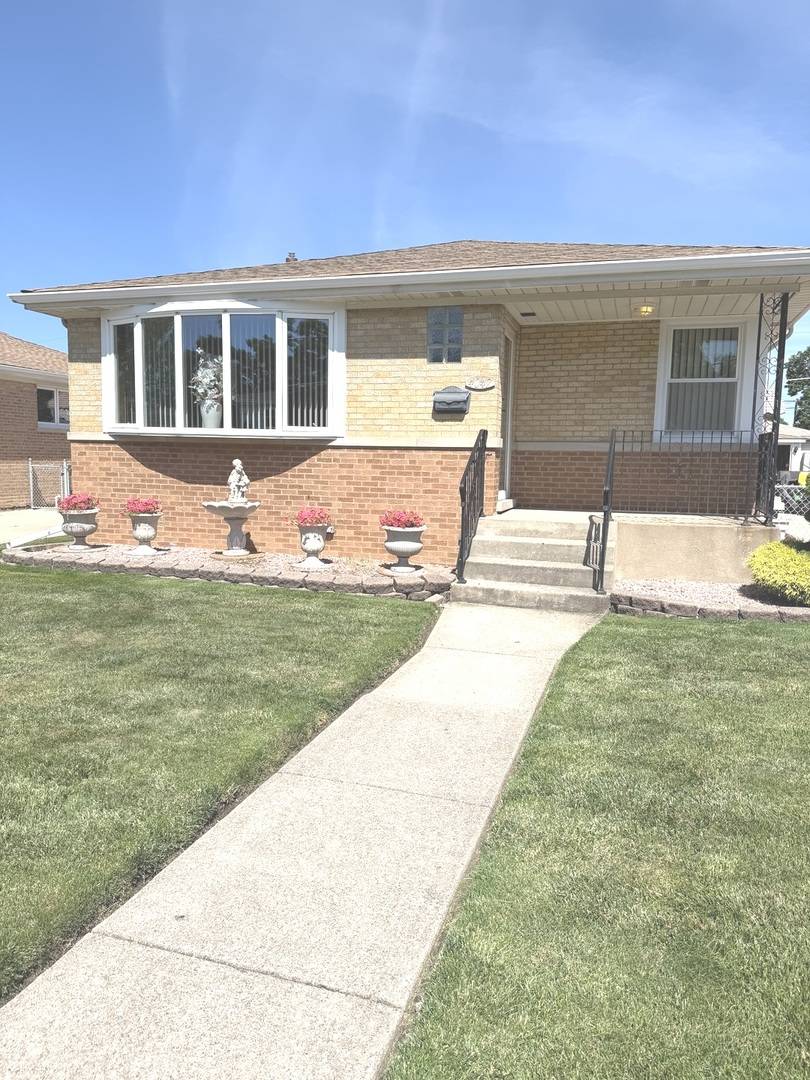 4047 Denley AVE, Schiller Park, IL 60176