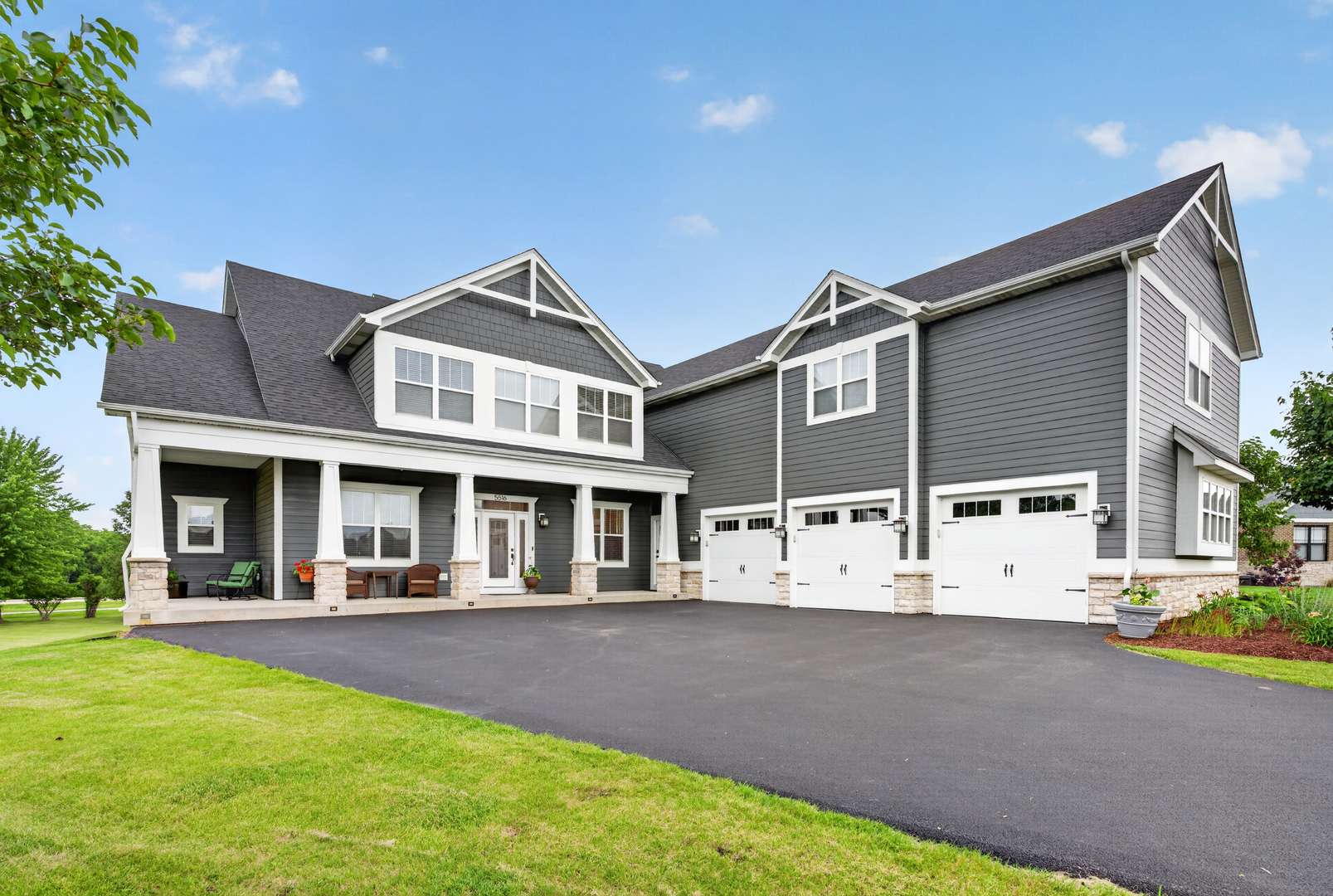 5516 Jennifer CT, Yorkville, IL 60560