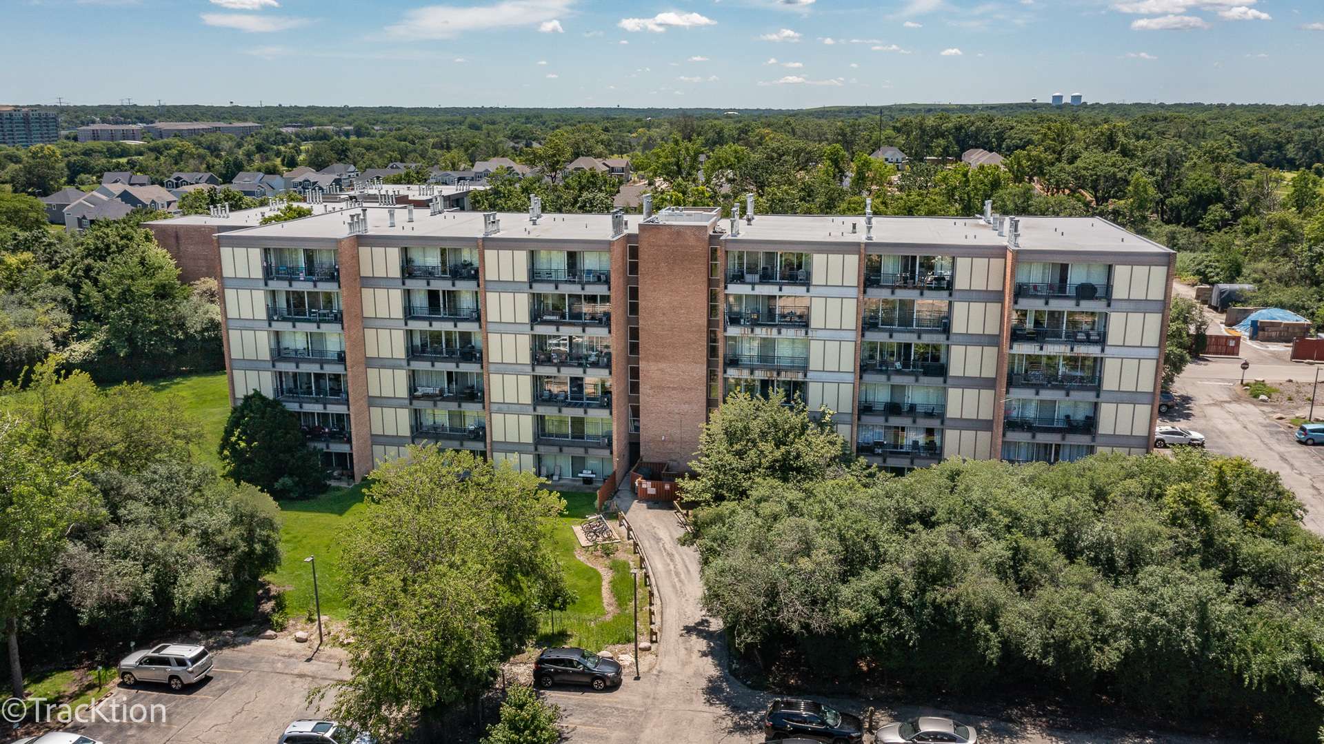 6010 Oakwood DR #6H, Lisle, IL 60532