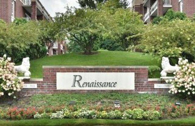 7081 W Touhy AVE #407, Niles, IL 60714
