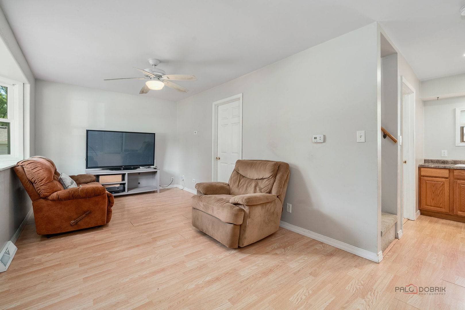 423 Lily LN, Lakemoor, IL 60051