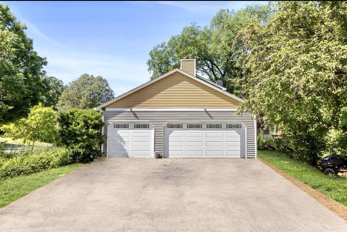 436 Cambridge WAY, Bolingbrook, IL 60440