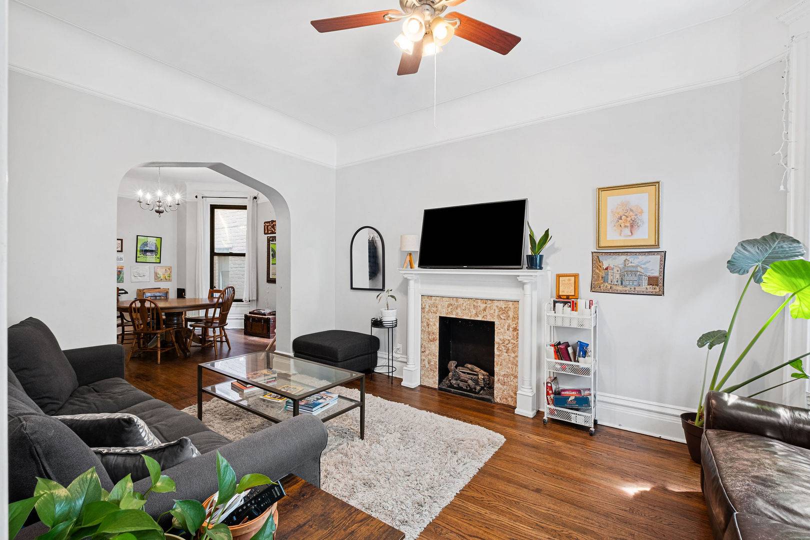 3551 N Reta AVE #2, Chicago, IL 60657