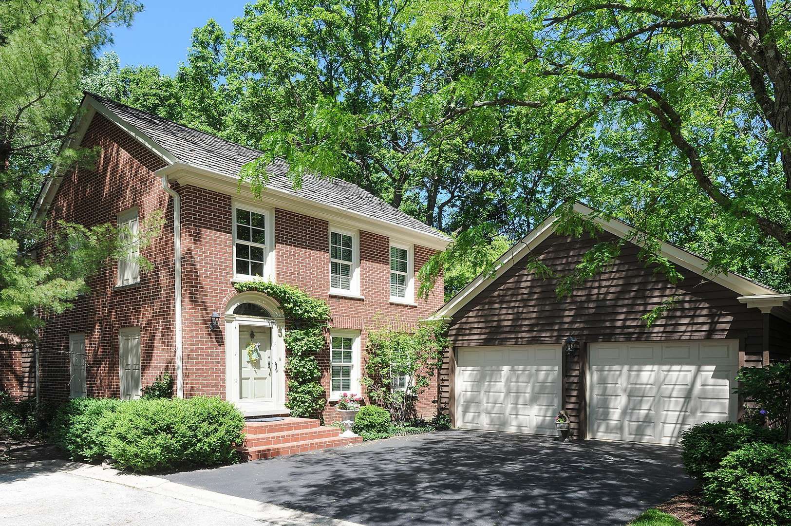 5 Court Of Conn River VLY, Lincolnshire, IL 60069