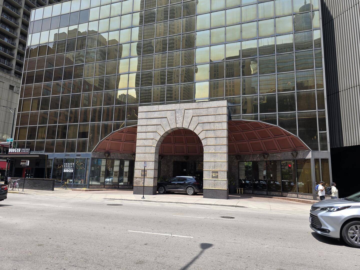 10 E ONTARIO ST #4601, Chicago, IL 60611