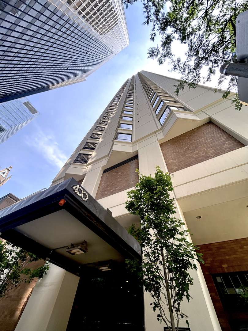 400 E Ohio ST #2504, Chicago, IL 60611