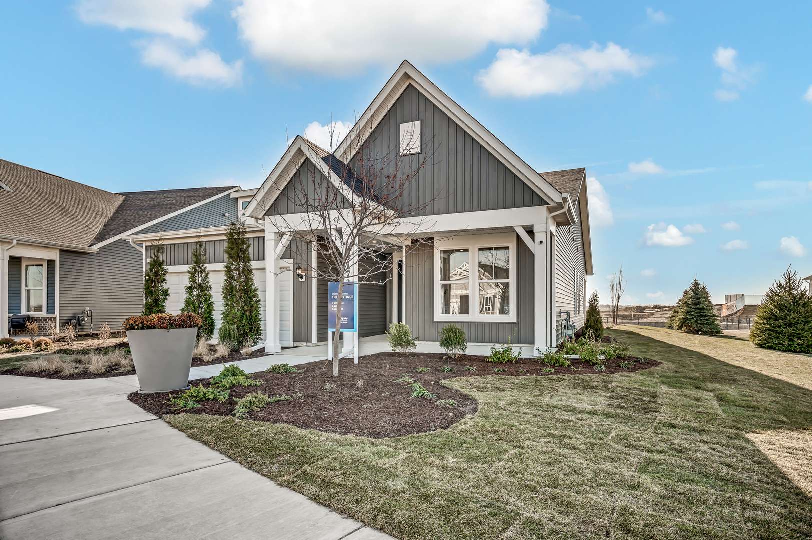 3112 Adelwood CIR, Aurora, IL 60503