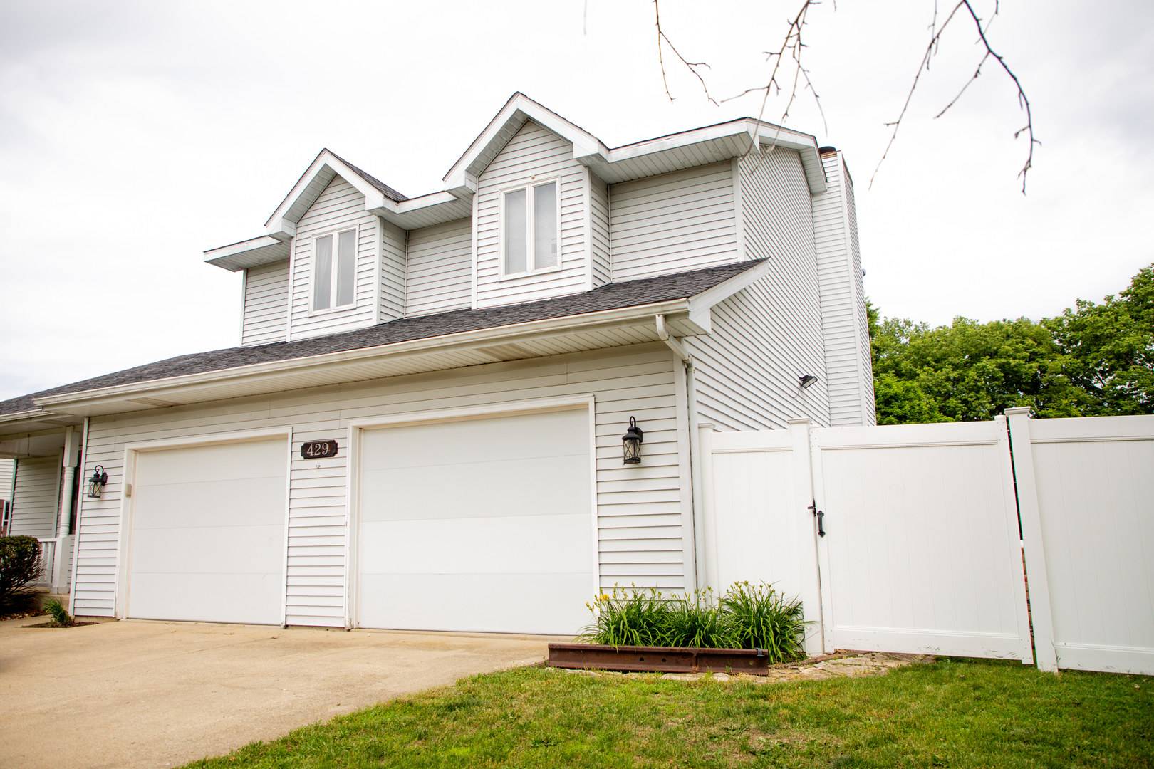 429 San Carlos RD, Minooka, IL 60447
