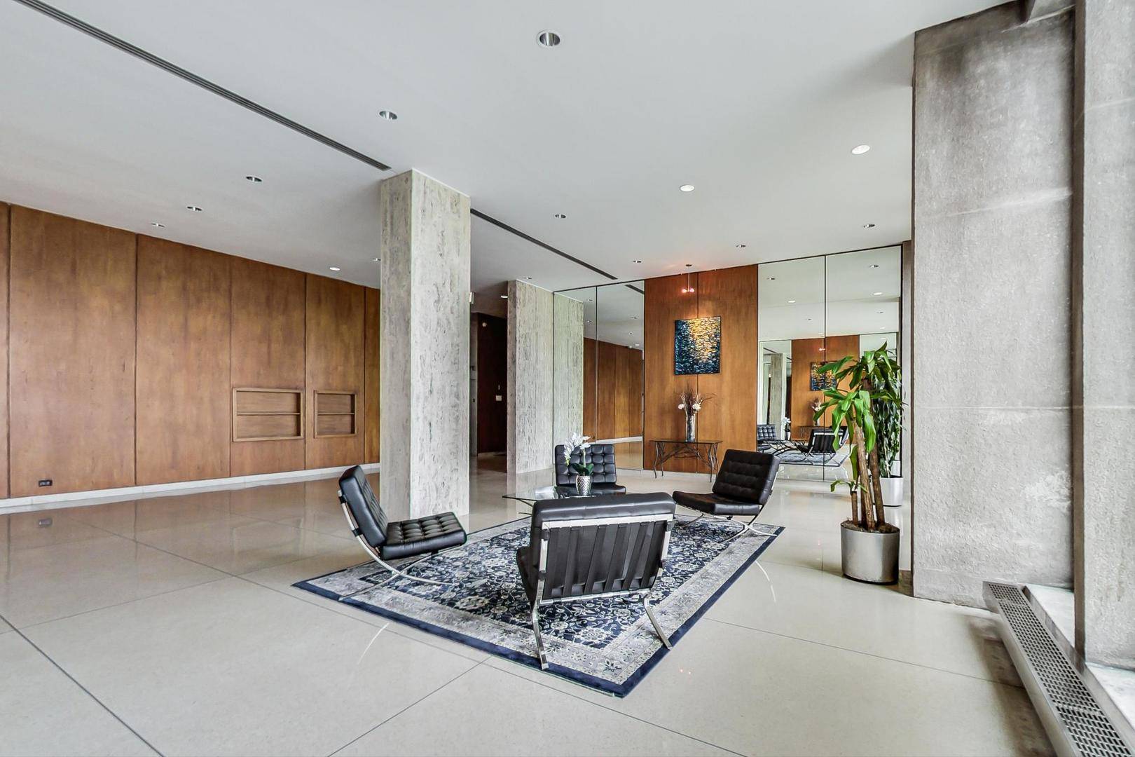 4800 S Chicago Beach DR #709S, Chicago, IL 60615