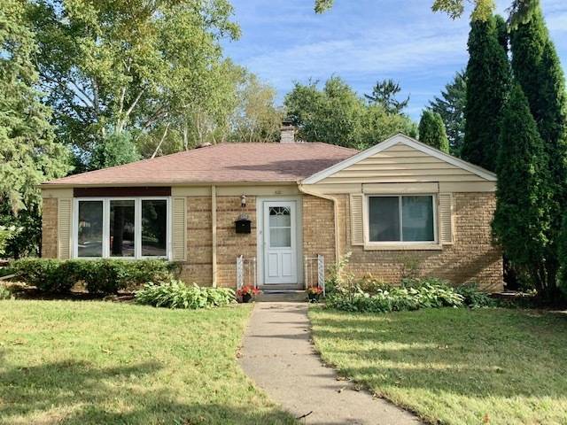 630 E Rockland RD, Libertyville, IL 60048