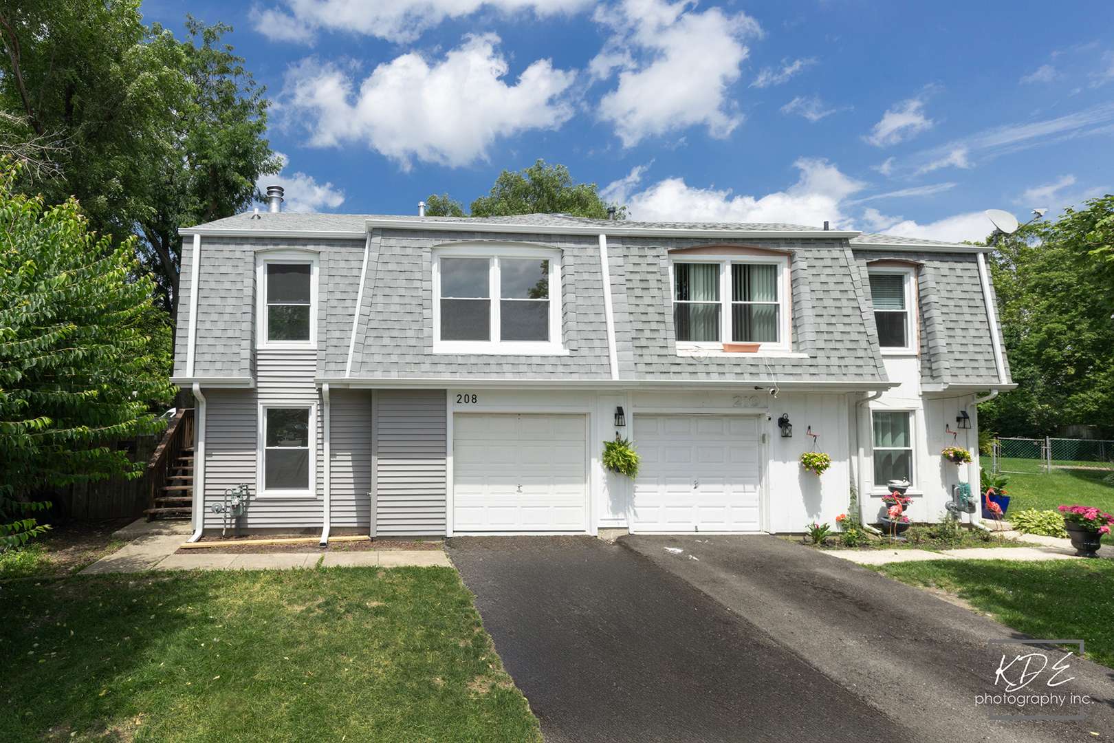208 Granada CT, Bolingbrook, IL 60440