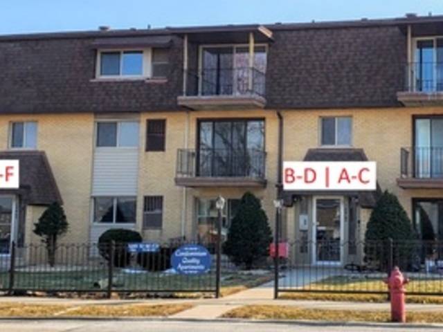 8141 W 84th PL #3B, Justice, IL 60458