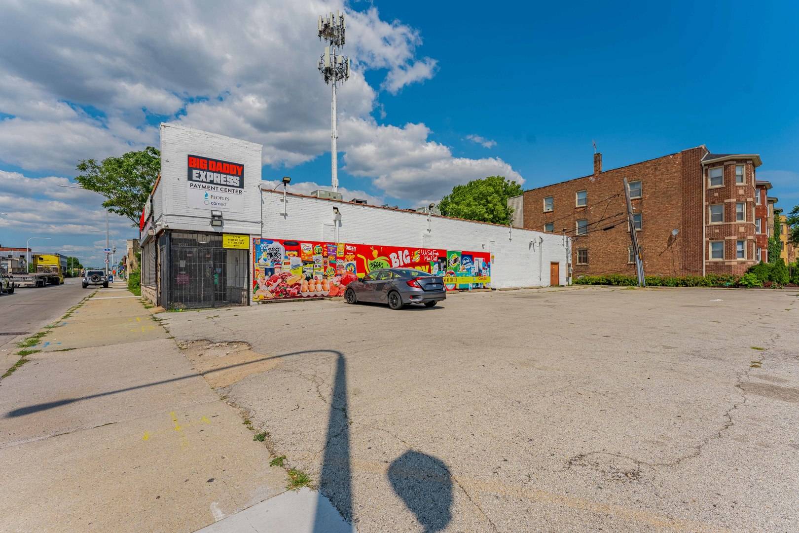 1924 E 87th ST, Chicago, IL 60617