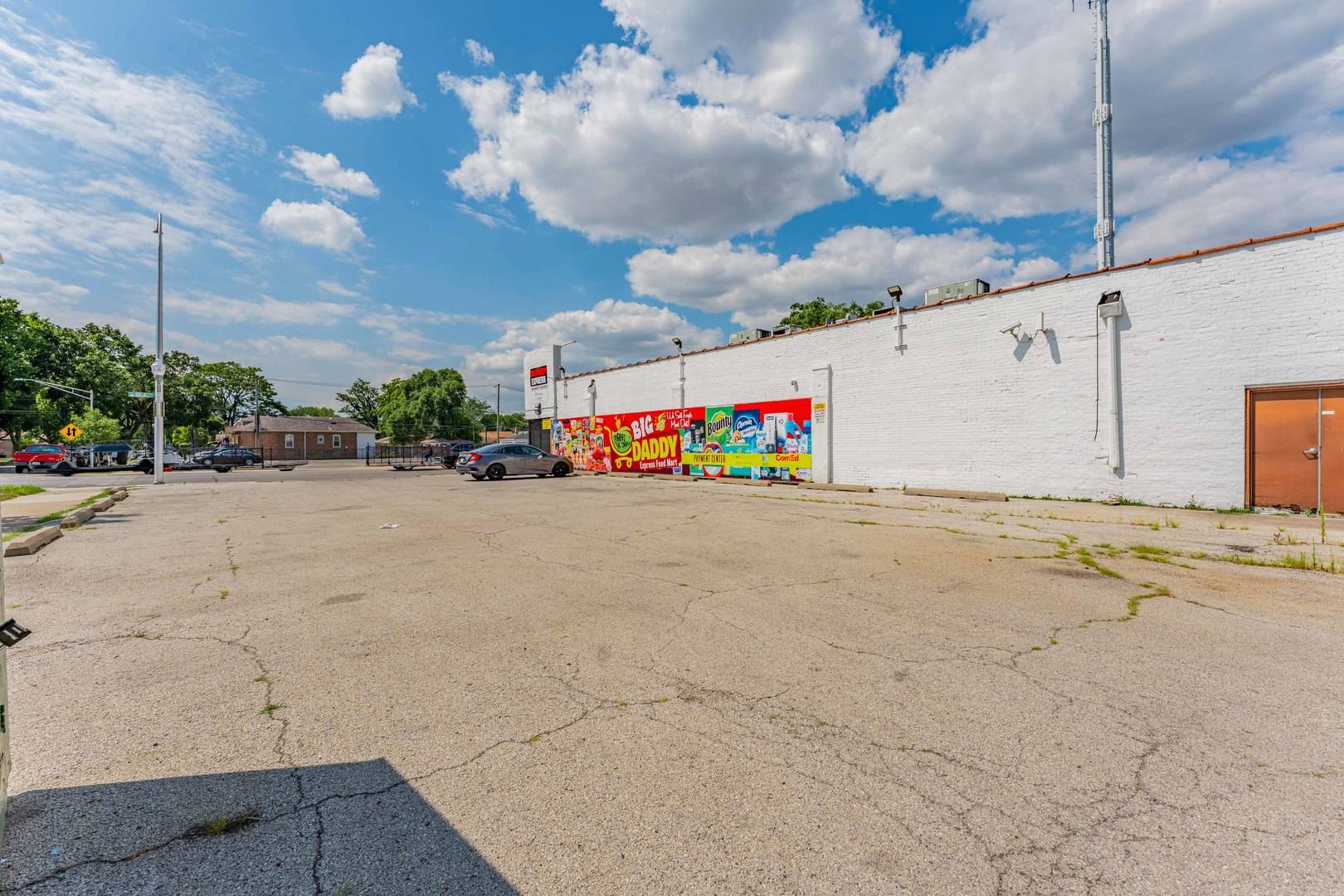 1924 E 87th ST, Chicago, IL 60617