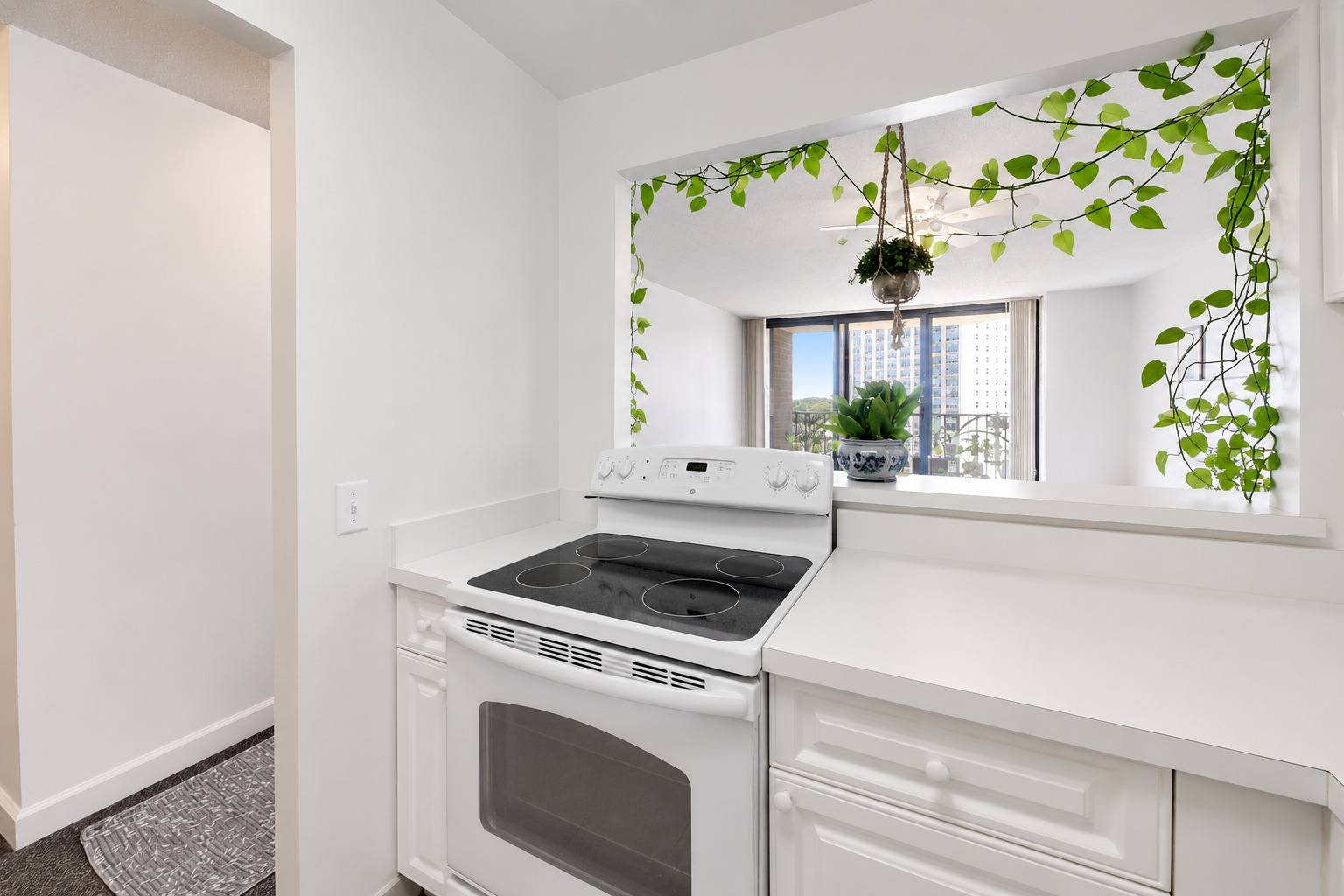3660 N LAKE SHORE DR #909, Chicago, IL 60613
