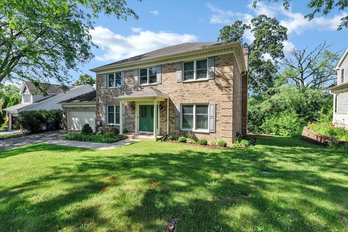 2135 Hamilton DR, West Dundee, IL 60118