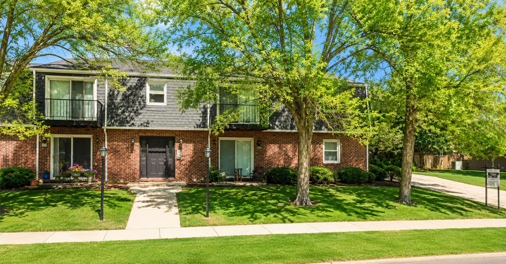 1323 Buell AVE #B, Joliet, IL 60435