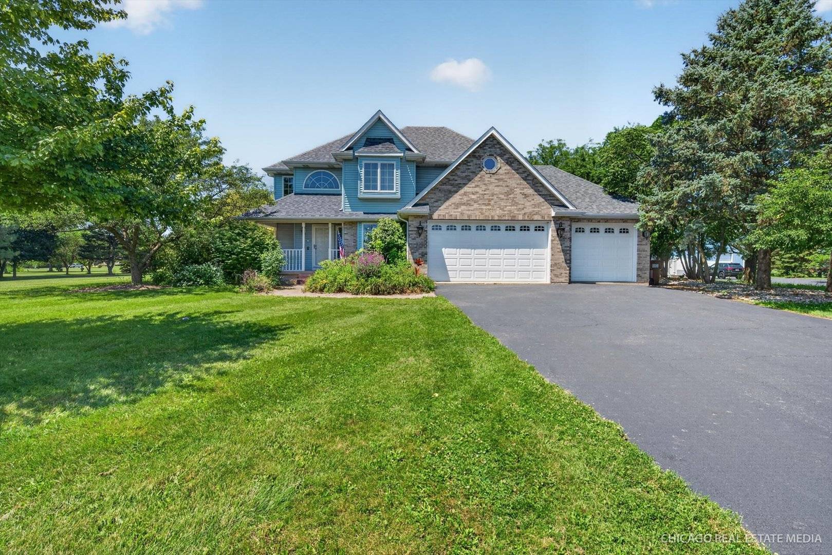 27031 Brickville RD, Sycamore, IL 60178