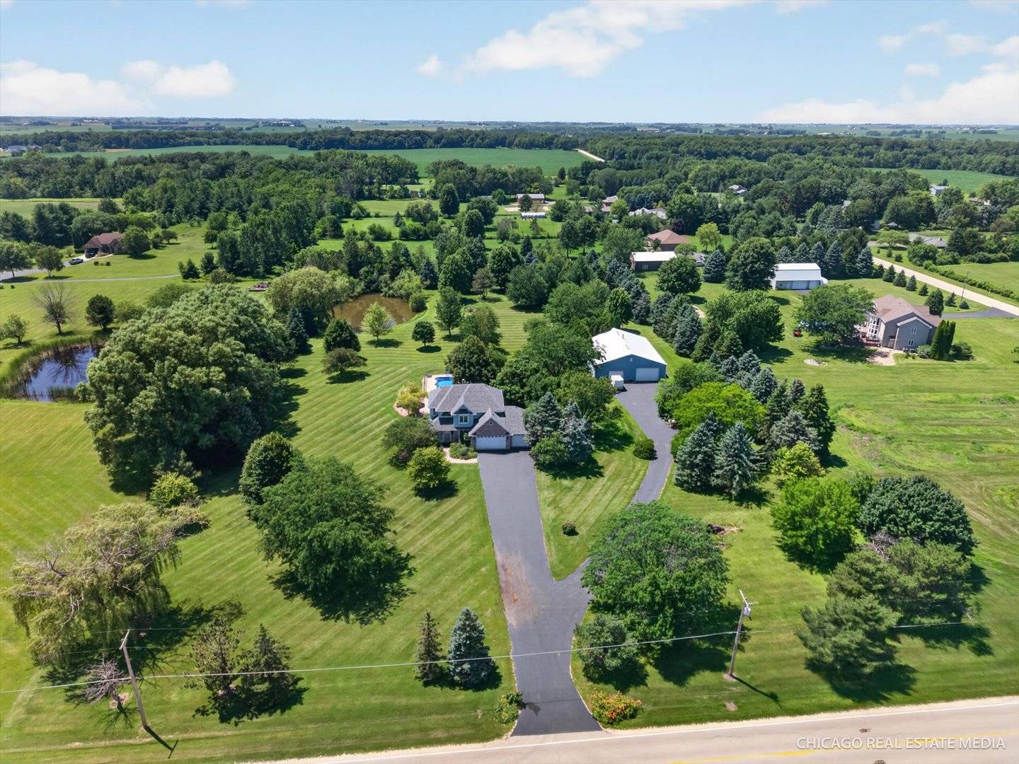 27031 Brickville RD, Sycamore, IL 60178