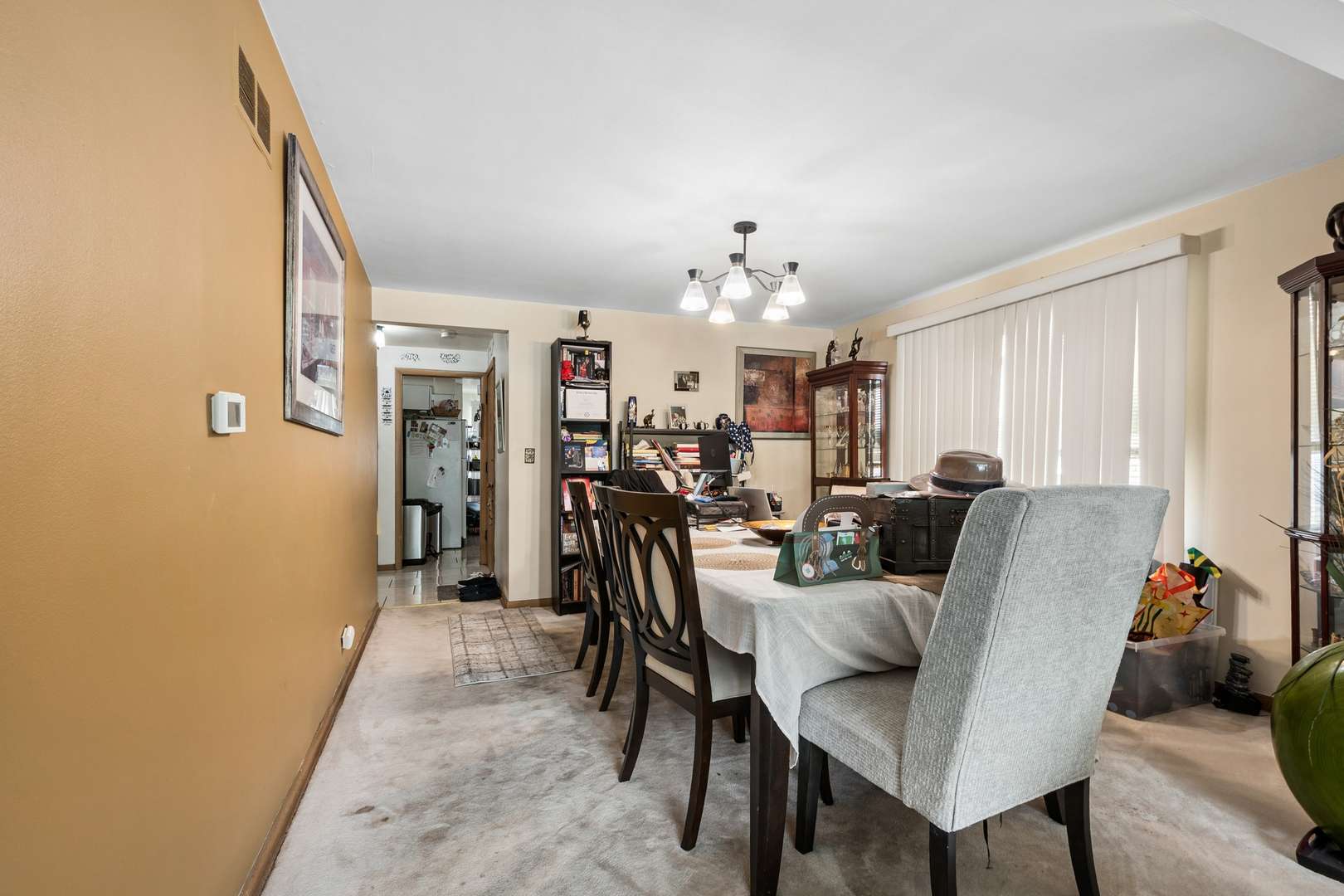 9206 Bennett AVE, Evanston, IL 60203