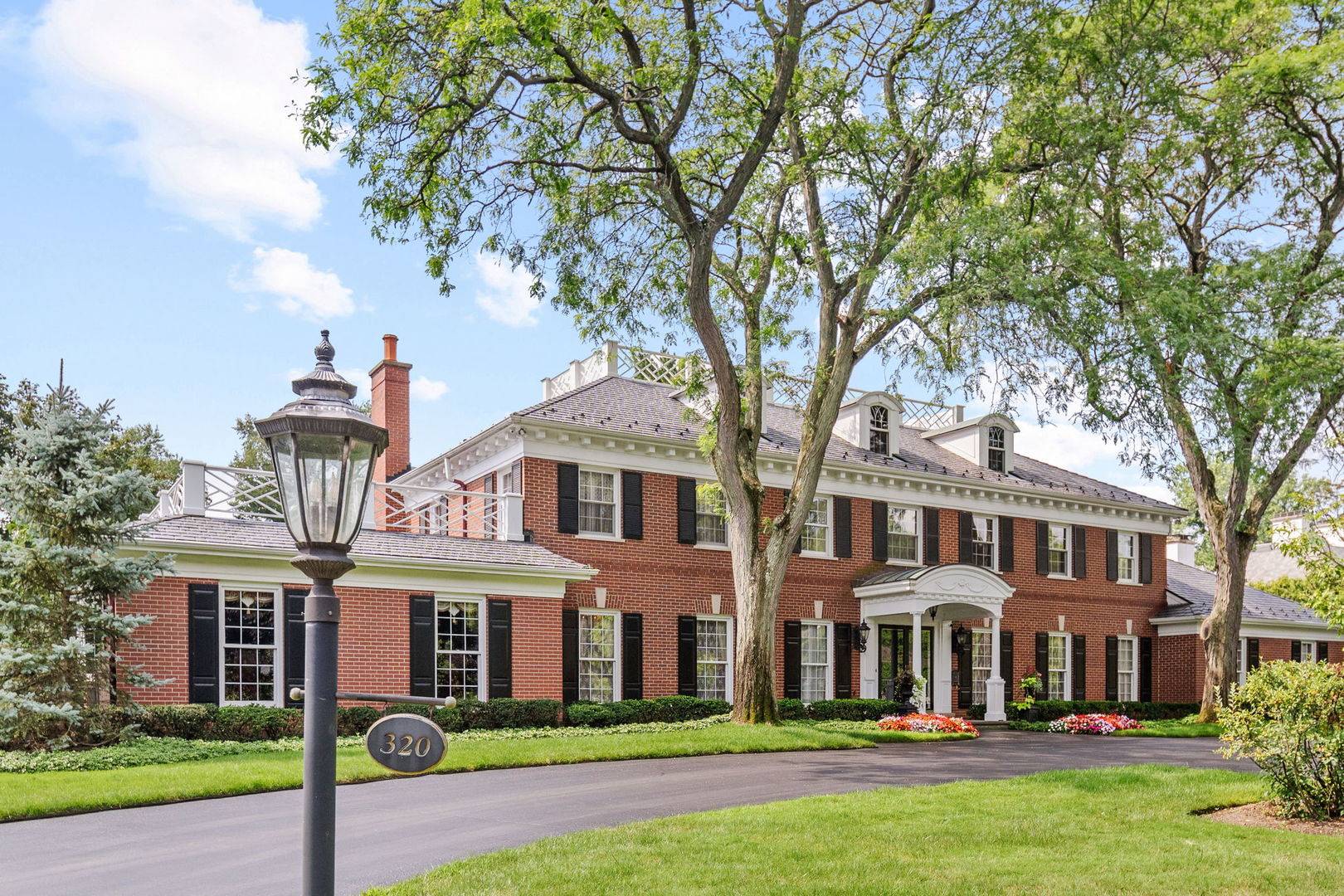 320 Woodley RD, Winnetka, IL 60093