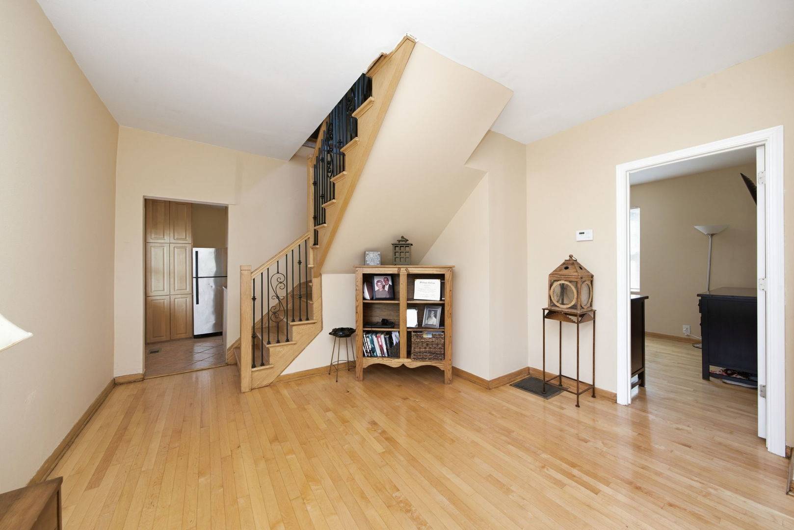 248 W Naperville RD, Westmont, IL 60559