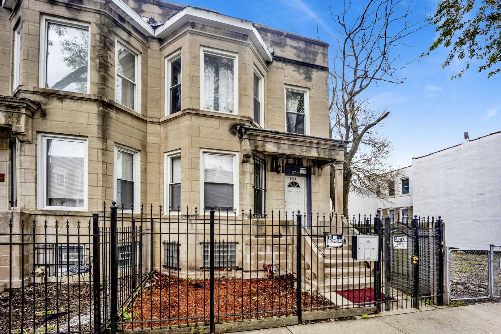 2714 W LEXINGTON ST, Chicago, IL 60612