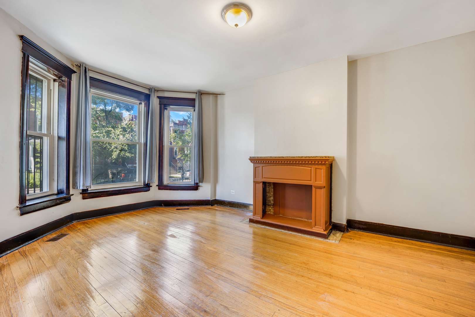 2714 W LEXINGTON ST, Chicago, IL 60612