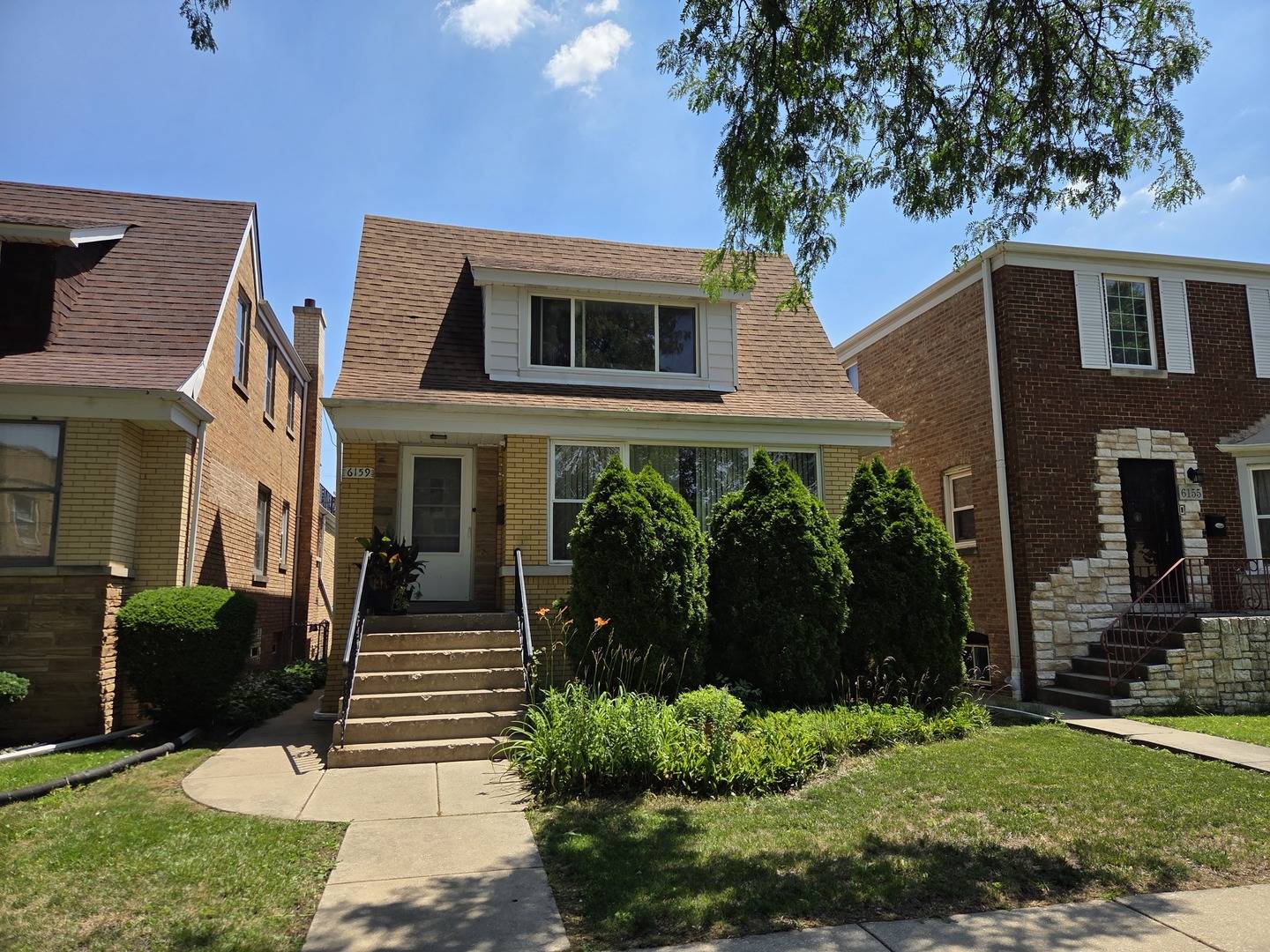 6159 N Meade AVE, Chicago, IL 60646