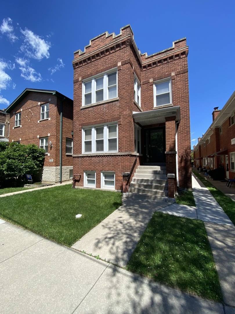 4851 N Central AVE #2W, Chicago, IL 60630