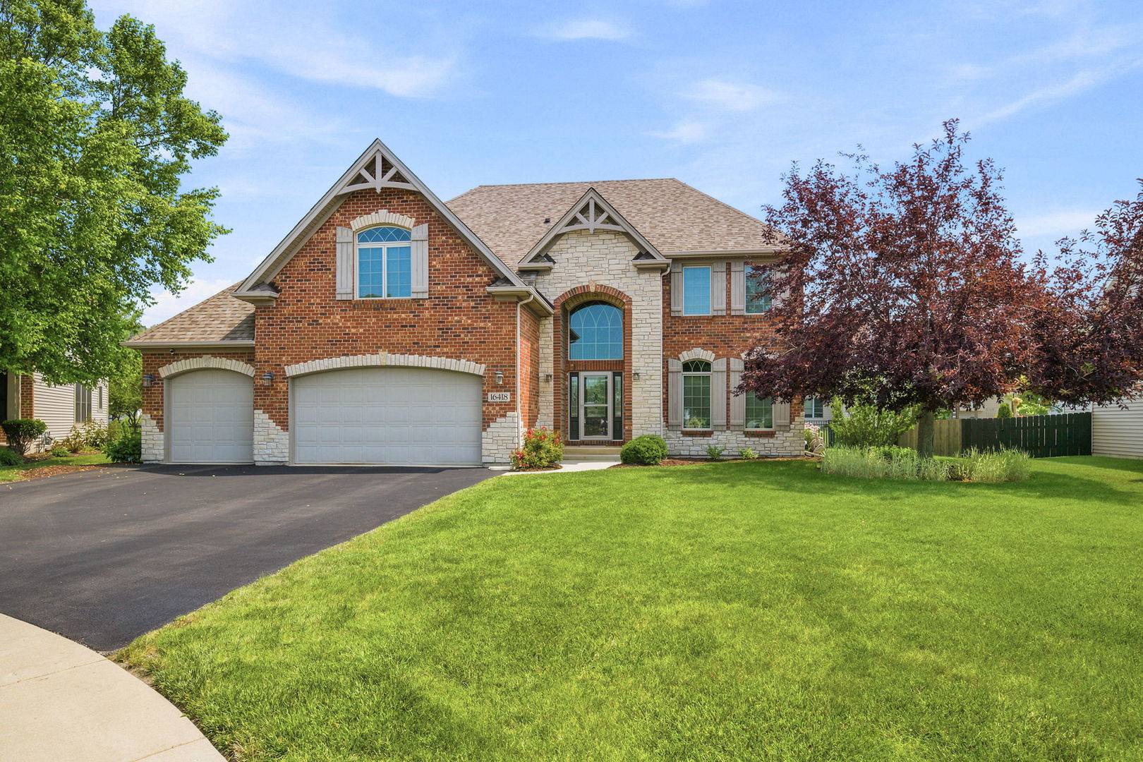 16418 S Mueller CIR, Plainfield, IL 60586